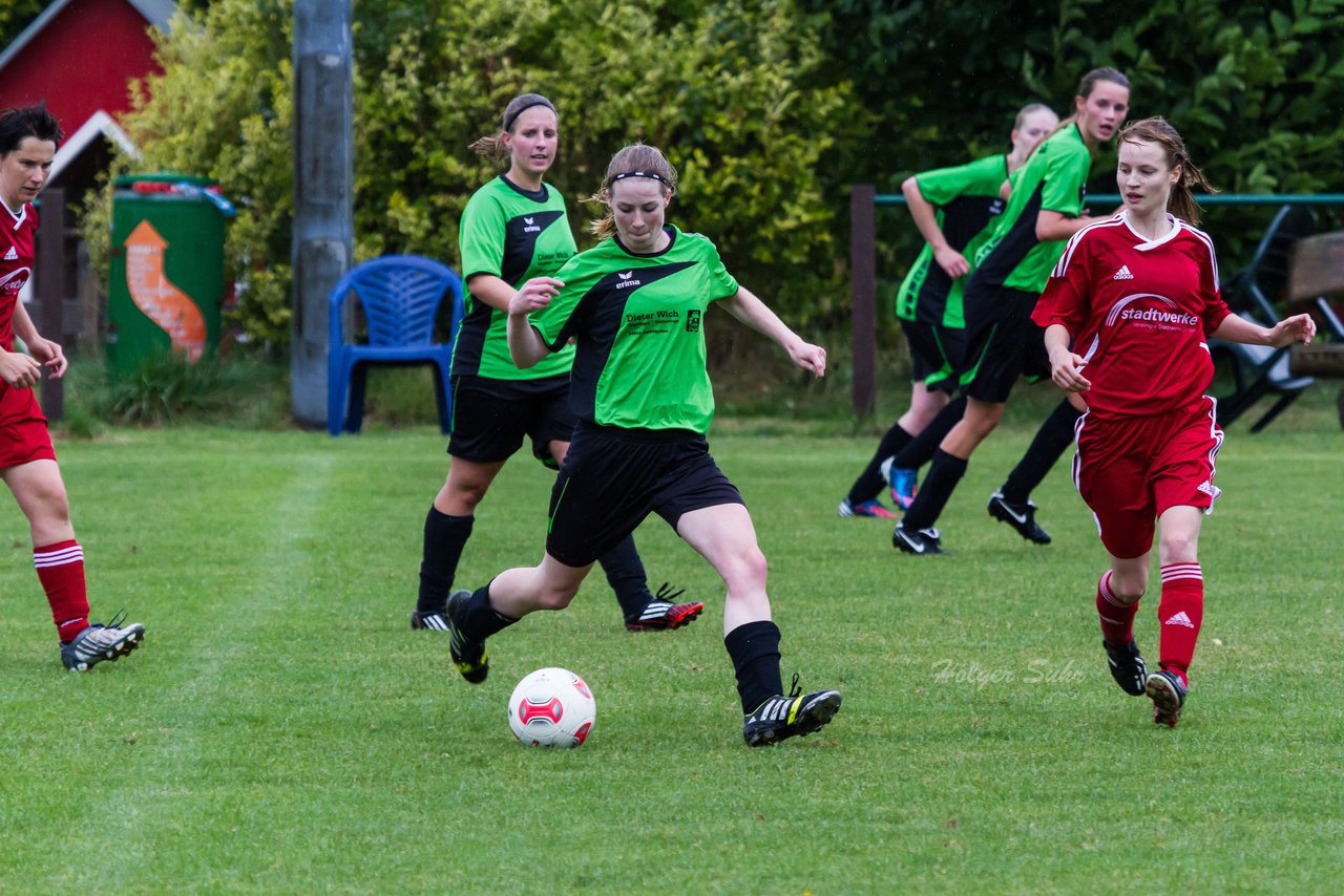 Bild 162 - Frauen SG Schmalfeld/Weddelbrook - Ratzeburger SV : Ergebnis: 1:7